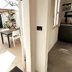 Deephouse, Casa Con Giardino Vicino Al Mare *