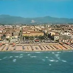 Deephouse, Casa Con Giardino Vicino Al Mare Viareggio
